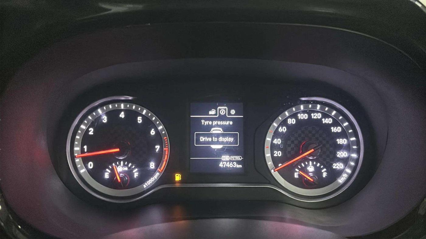 2023 Hyundai AURA SX 1.2 CNG, CNG, Manual, 47,591 km, Odometer Image
