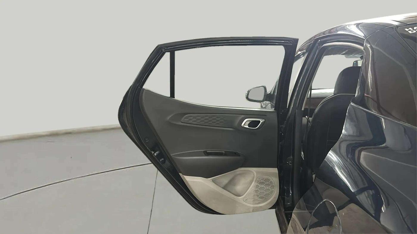 2023 Hyundai AURA SX 1.2 CNG, CNG, Manual, 47,591 km, LHS Rear Door