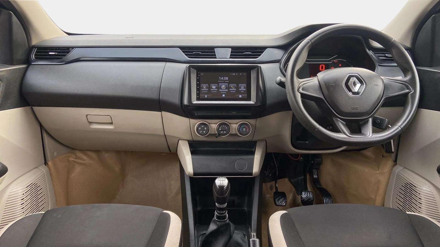 2020 Renault TRIBER RXE MT, Petrol, Manual, 43,643 km, Dashboard
