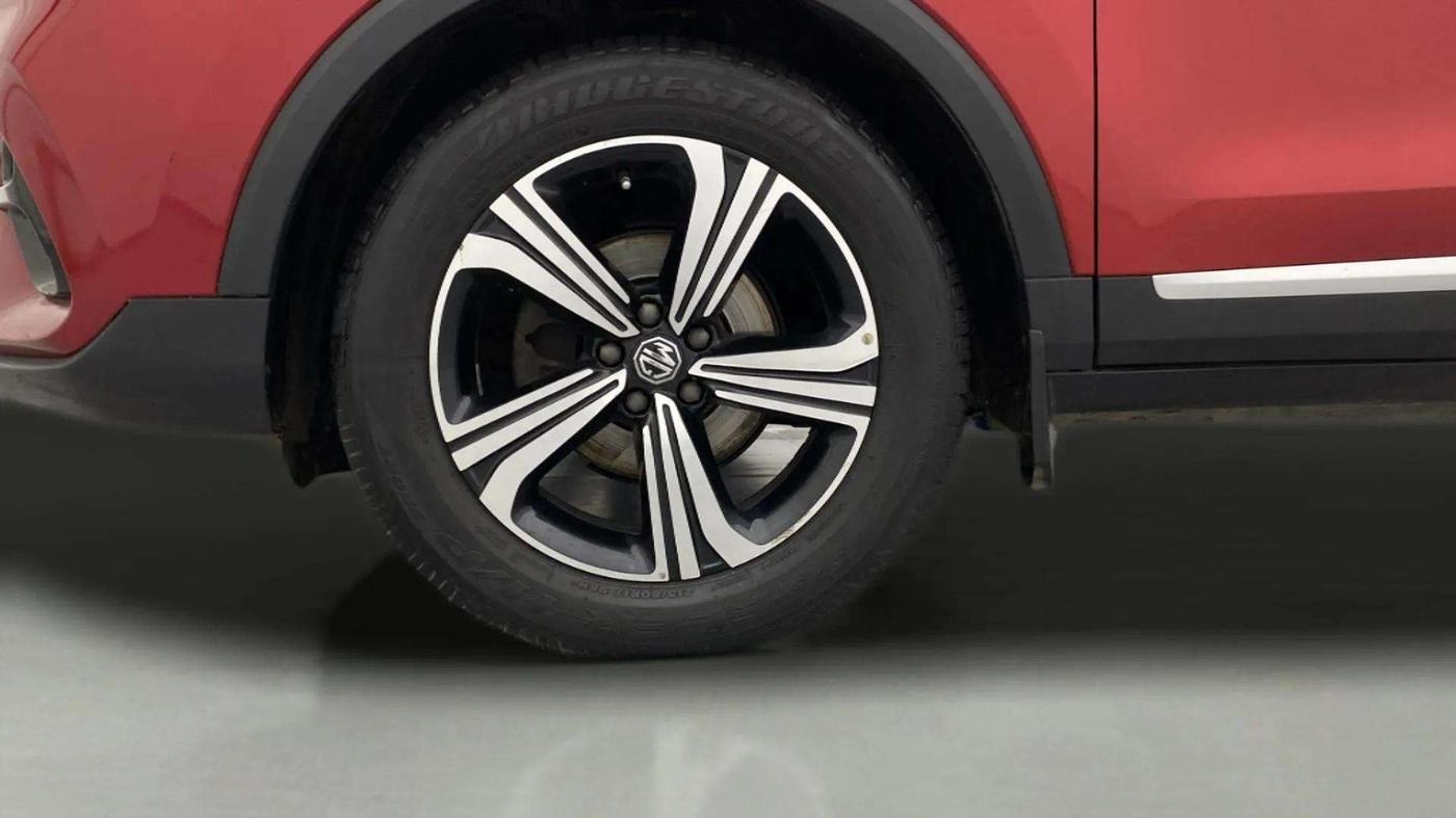 2021 MG ASTOR SAVVY 1.5 CVT S RED, Petrol, Automatic, 93,889 km, Left Front Wheel