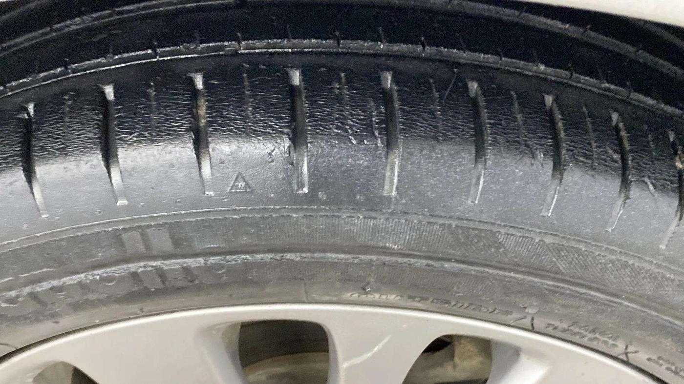 2018 Maruti Baleno ALPHA CVT PETROL 1.2, Petrol, Automatic, 59,916 km, Right Front Tyre Tread