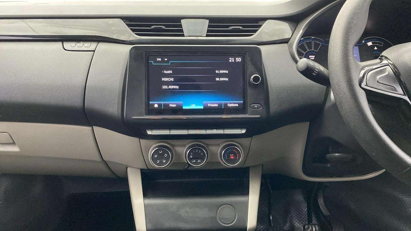 2020 Renault TRIBER RXT, Petrol, Manual, 14,893 km, Air Conditioner