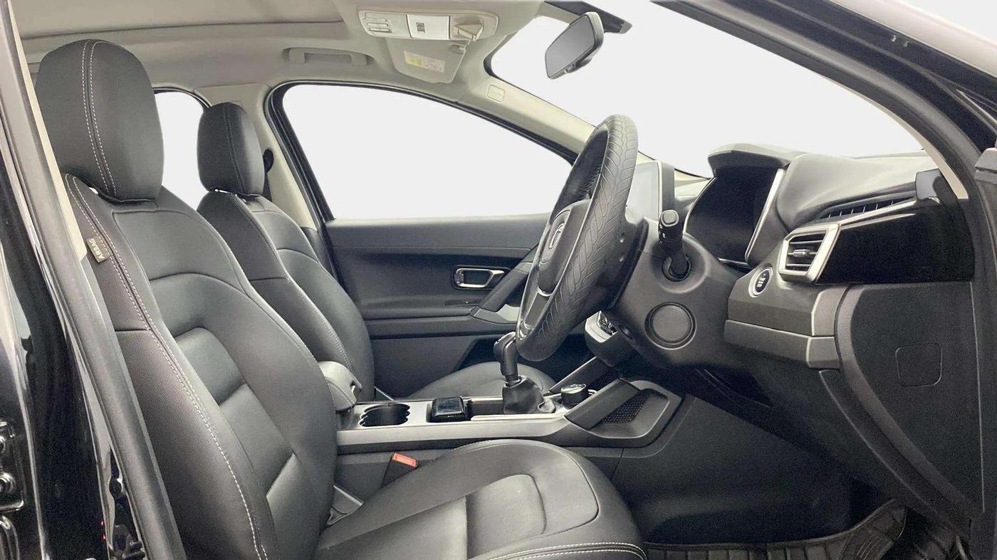 2020 Tata Harrier XZ PLUS 2.0L DARK EDITION, Diesel, Manual, 67,116 km, Right Side Front Door Cabin