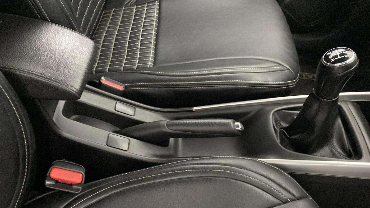 2018 Maruti Baleno DELTA PETROL 1.2, Petrol, Manual, 77,260 km, Gear Lever