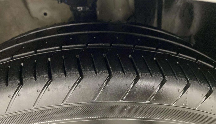 2024 Maruti Celerio ZXI PLUS, Petrol, Manual, 7,818 km, Right Front Tyre Tread