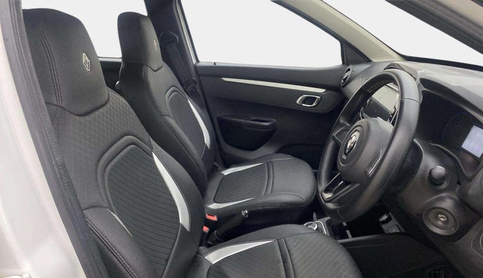 2022 Renault Kwid CLIMBER 1.0 AMT Dual Tone , Petrol, Automatic, 19,286 km, Right Side Front Door Cabin