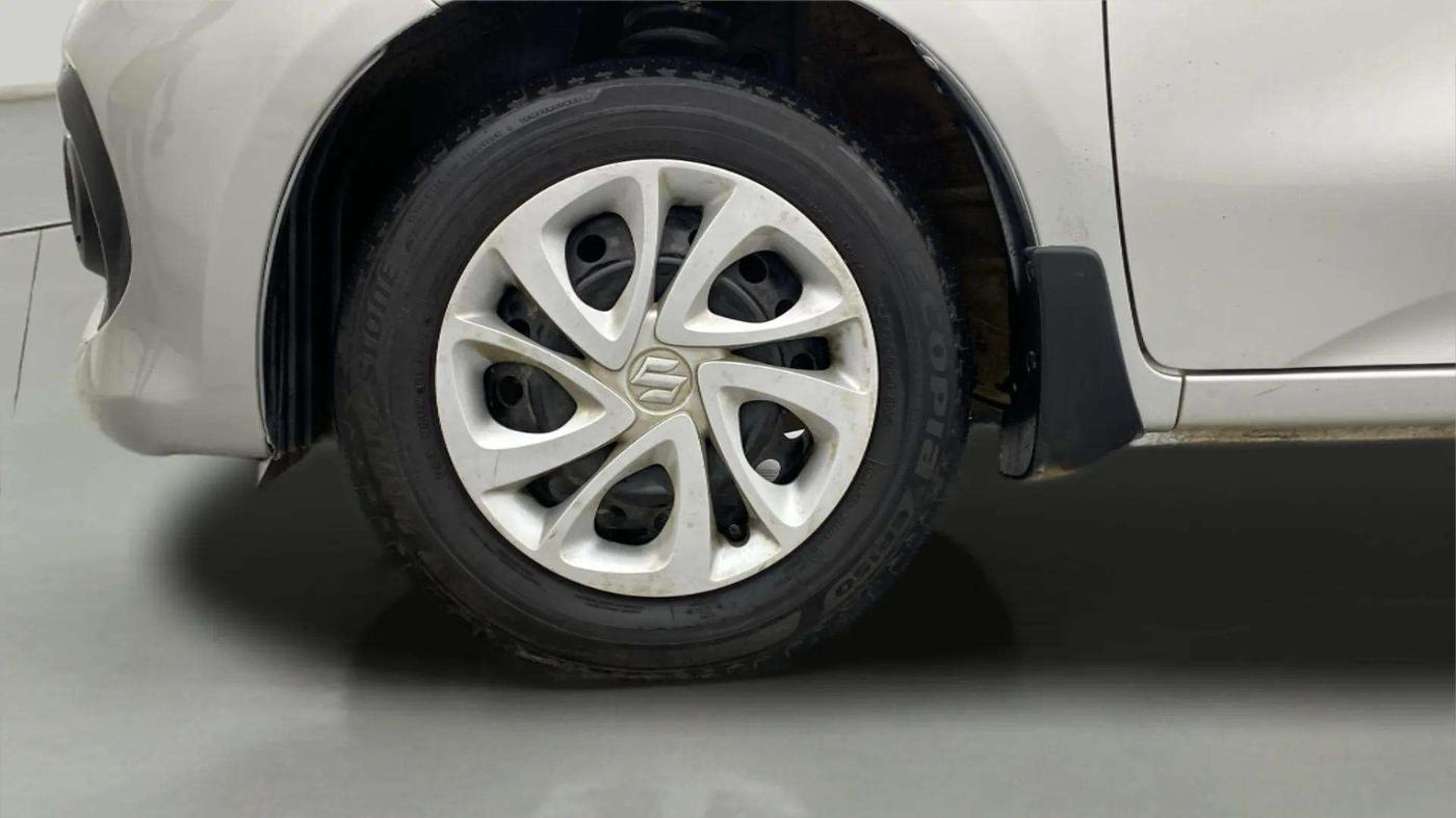 2022 Maruti Celerio ZXI, Petrol, Manual, 40,600 km, Left Front Wheel