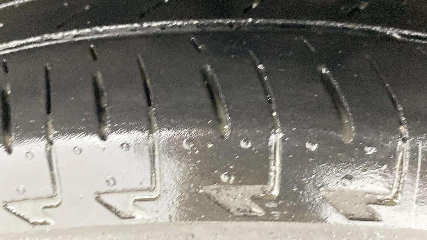 2022 Maruti Celerio ZXI, Petrol, Manual, 40,600 km, Left Front Tyre Tread