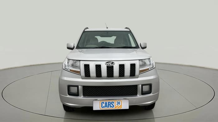 2018 Mahindra TUV300 T6 PLUS, Diesel, Manual, 26,676 km, Front