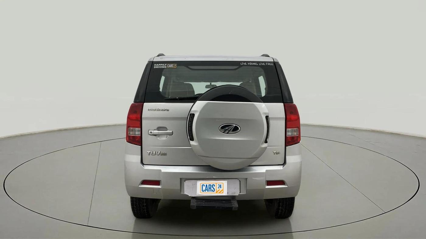 2018 Mahindra TUV300 T6 PLUS, Diesel, Manual, 26,676 km, Back/Rear