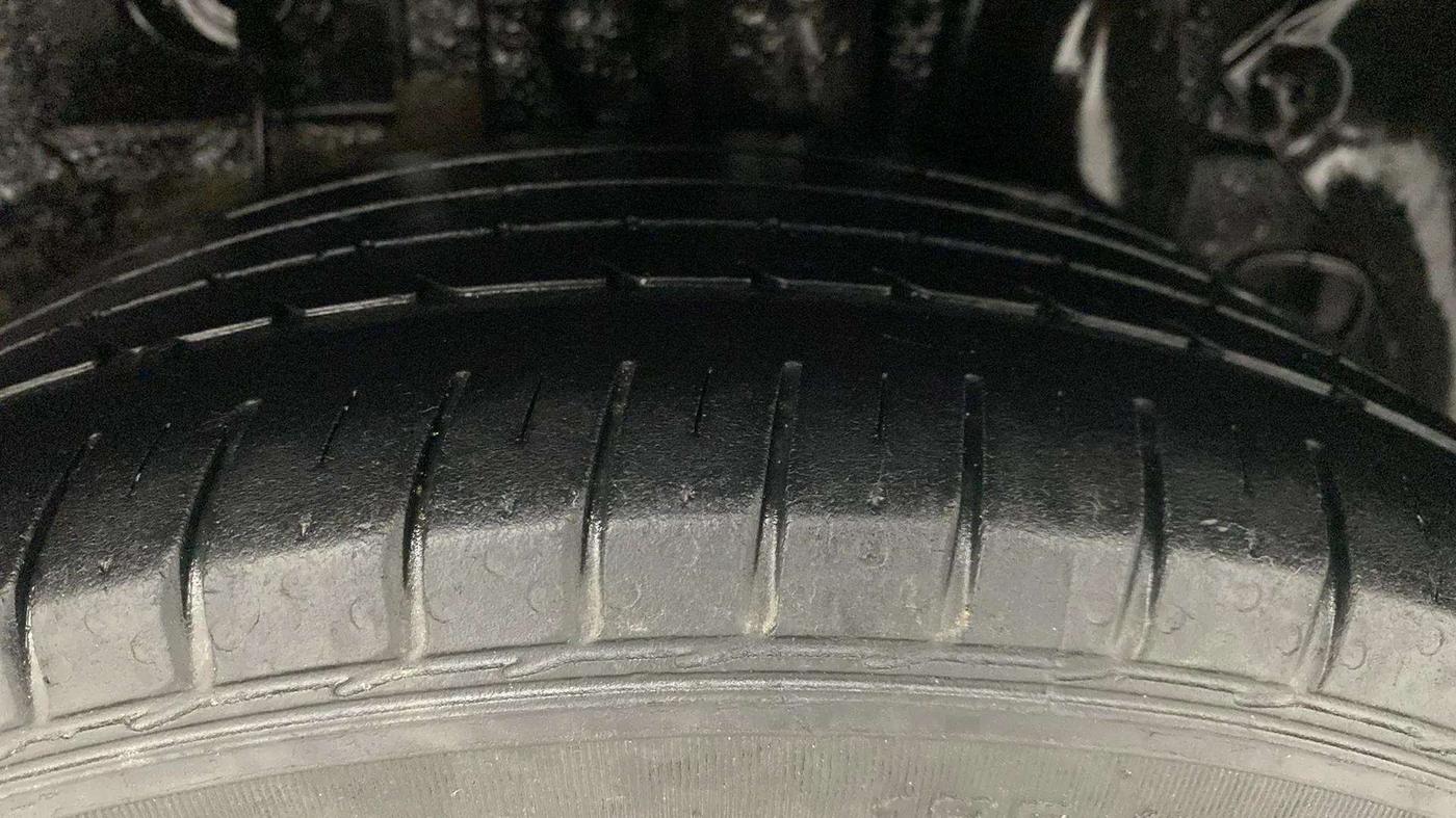 2017 Hyundai i20 Active 1.2 S, Petrol, Manual, 36,572 km, Left Rear Tyre Tread
