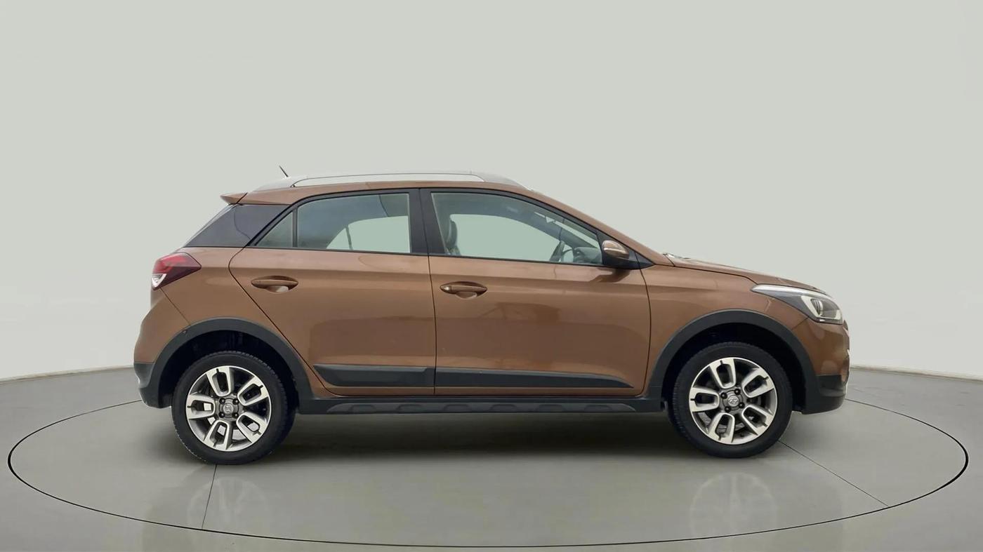 2017 Hyundai i20 Active 1.2 S, Petrol, Manual, 36,572 km, Right Side View