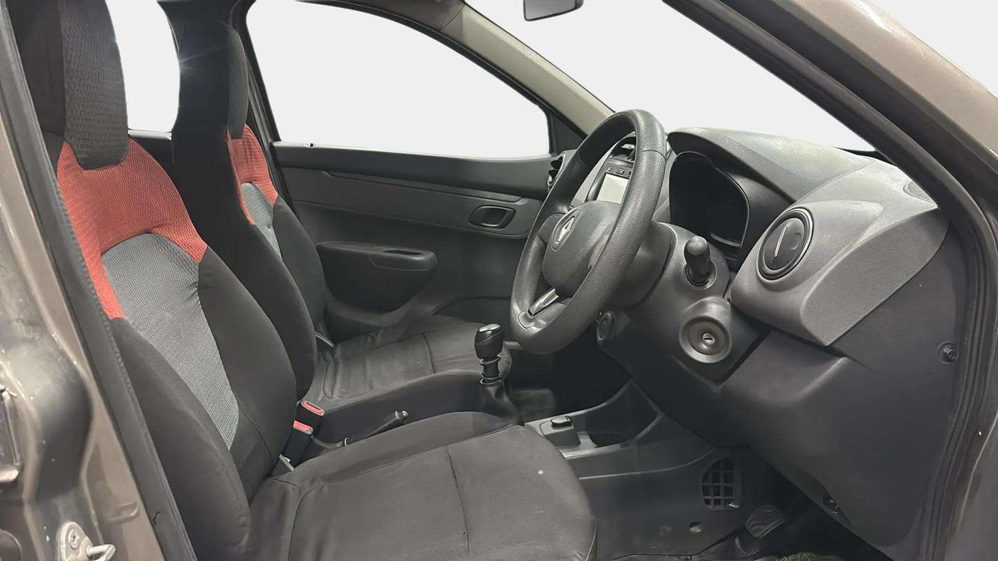 2015 Renault Kwid RXT 0.8, Petrol, Manual, 43,334 km, Right Side Front Door Cabin