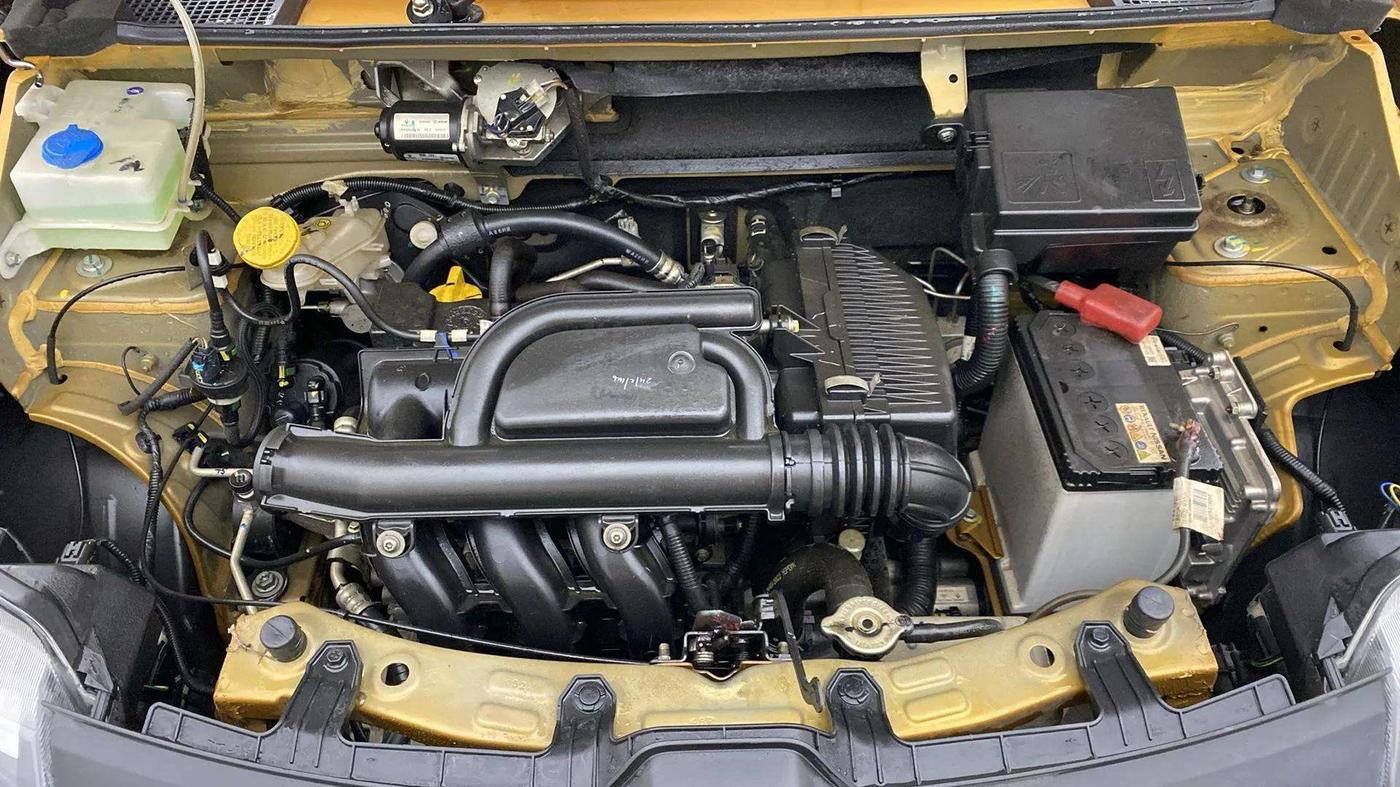 2022 Renault Kwid CLIMBER AMT 1.0, Petrol, Automatic, 11,714 km, Engine View