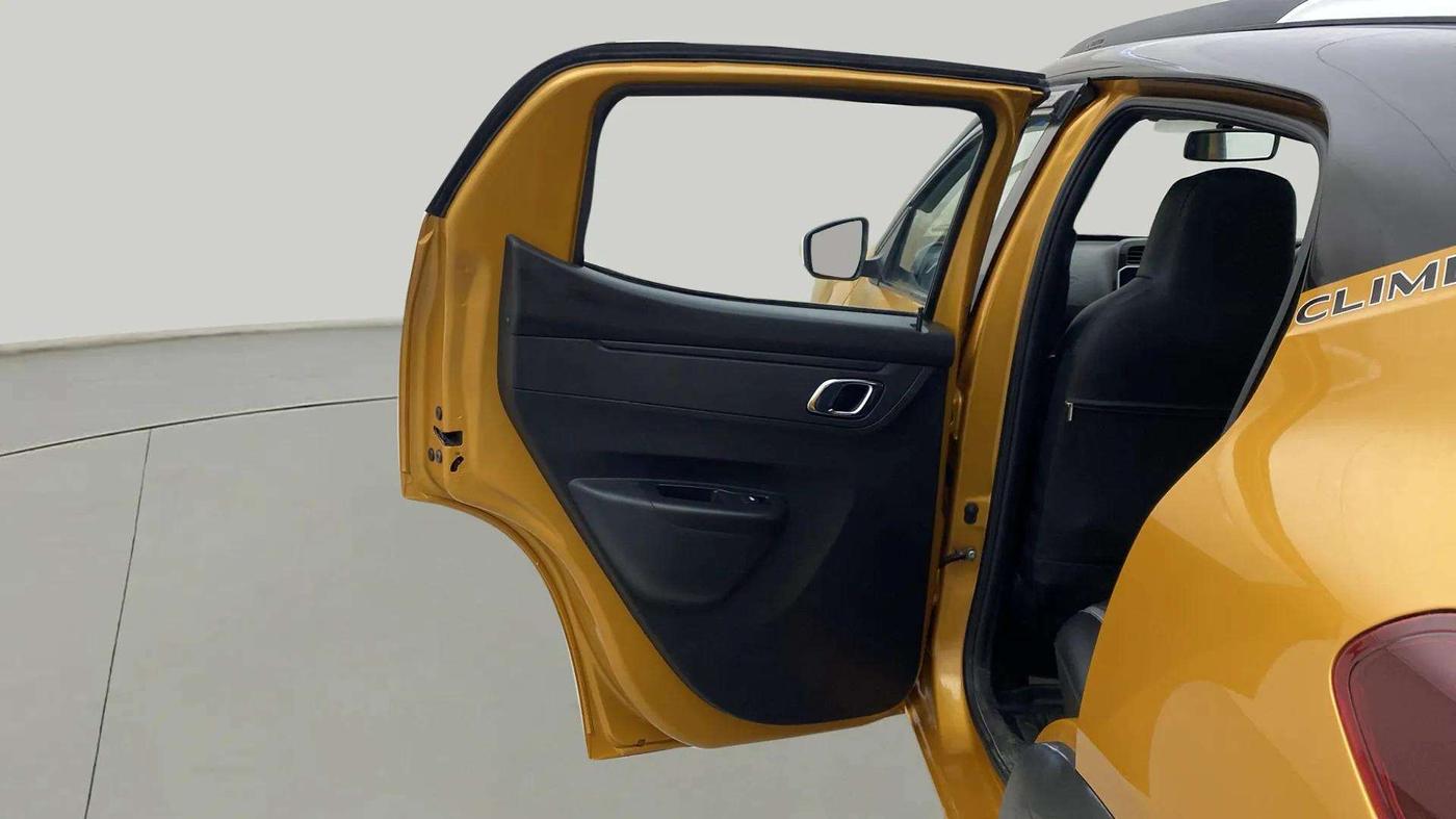 2022 Renault Kwid CLIMBER AMT 1.0, Petrol, Automatic, 11,714 km, LHS Rear Door