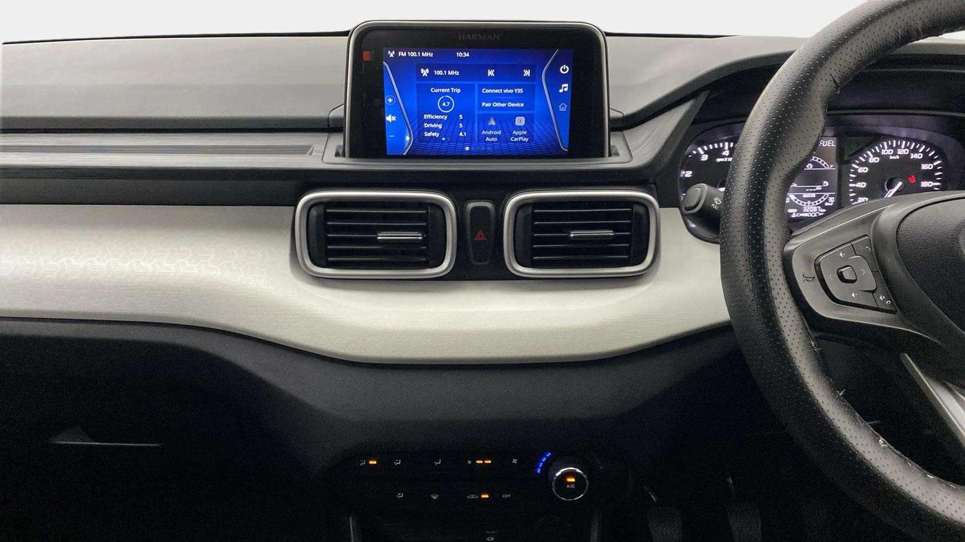 2022 Tata PUNCH ACCOMPLISHED MT, Petrol, Manual, 32,117 km, Air Conditioner
