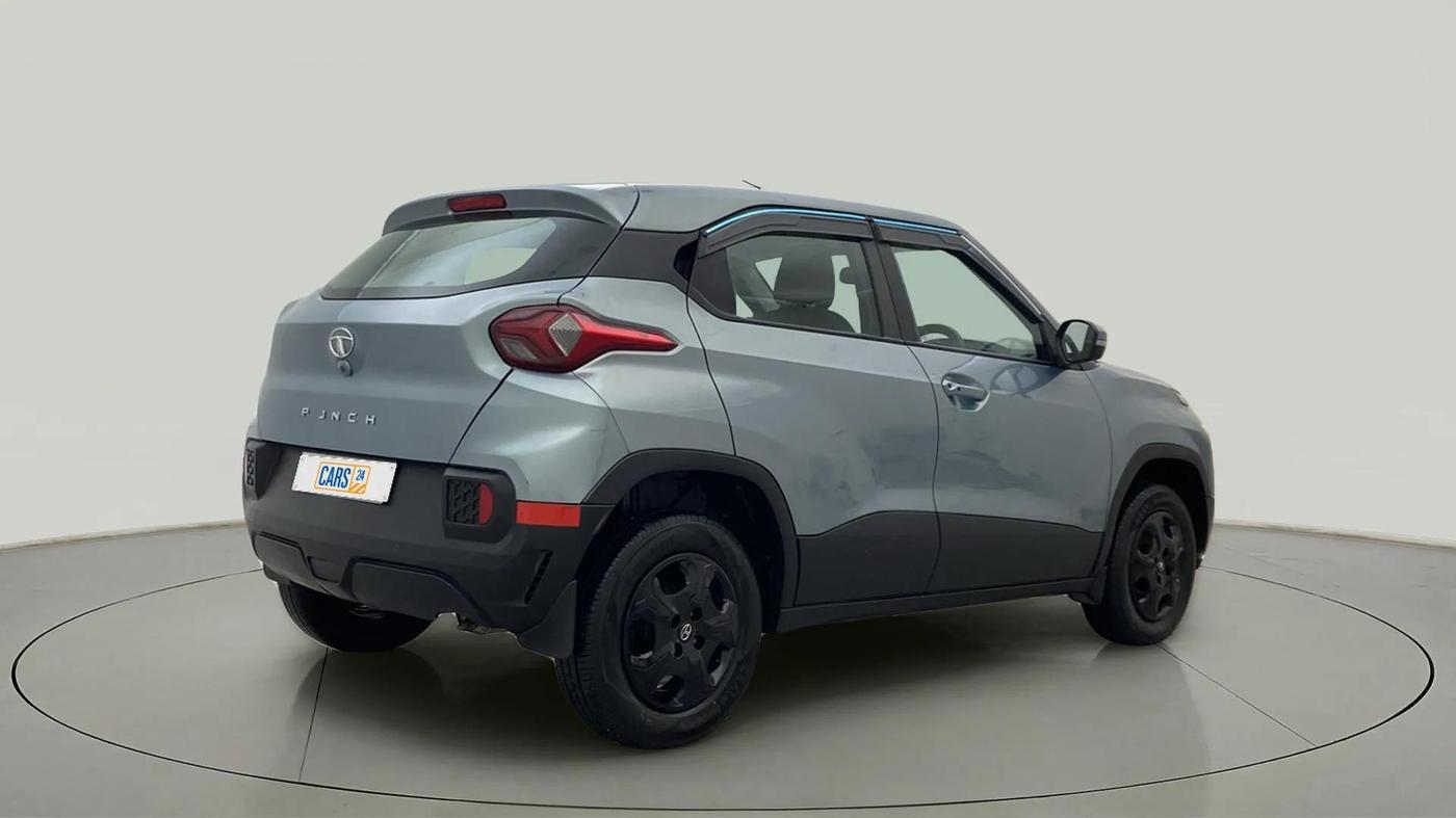 2022 Tata PUNCH ACCOMPLISHED MT, Petrol, Manual, 32,117 km, Right Back Diagonal