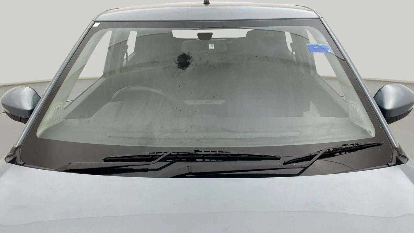 2022 Tata PUNCH ACCOMPLISHED MT, Petrol, Manual, 32,117 km, Front Windshield