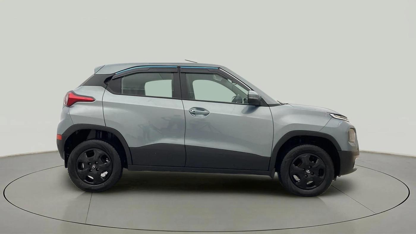 2022 Tata PUNCH ACCOMPLISHED MT, Petrol, Manual, 32,117 km, Right Side View