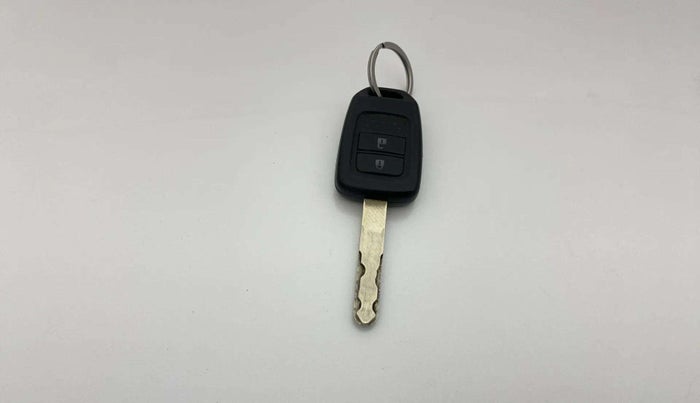 2018 Honda WR-V 1.2L I-VTEC VX MT, Petrol, Manual, 45,424 km, Key Close Up
