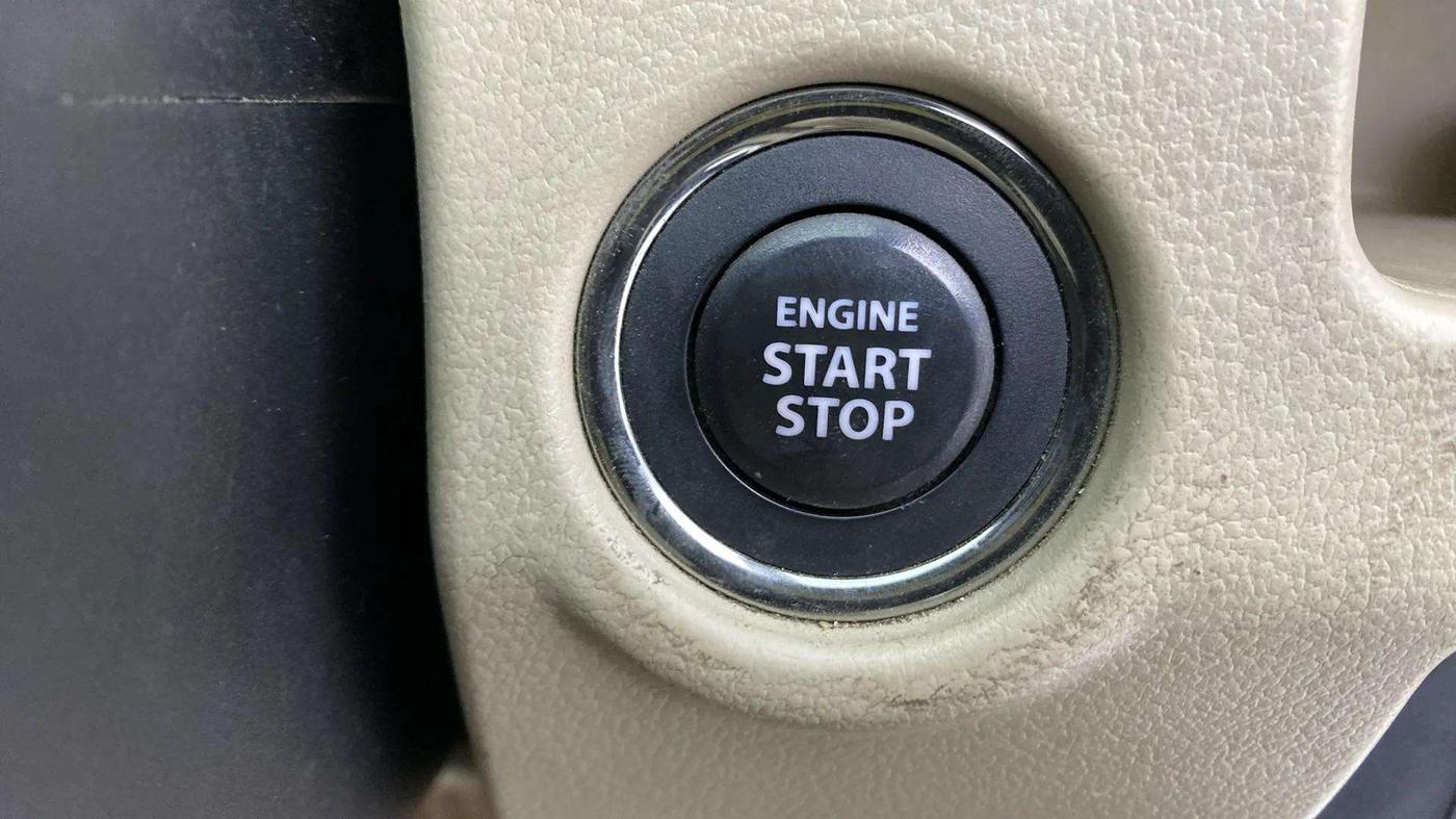 2016 Maruti Ciaz ZXI AT, Petrol, Automatic, 96,365 km, Keyless Start/ Stop Button
