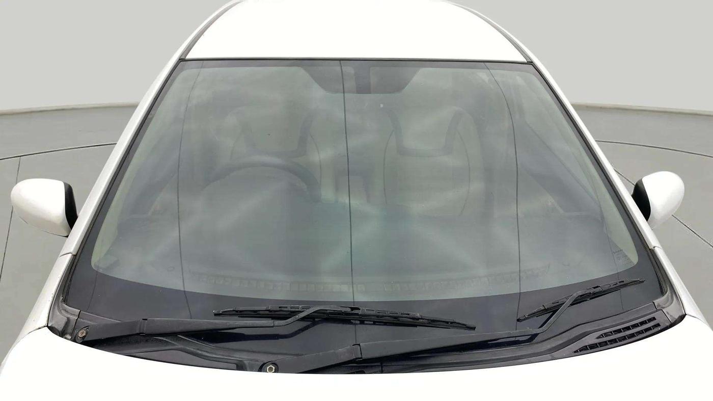 2016 Maruti Ciaz ZXI AT, Petrol, Automatic, 96,365 km, Front Windshield