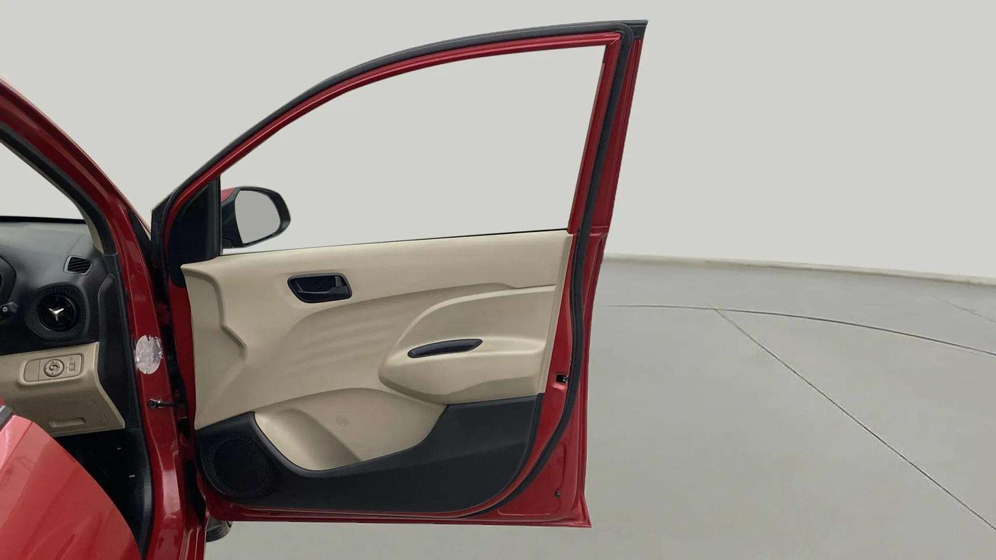 2020 Hyundai NEW SANTRO SPORTZ MT, Petrol, Manual, 24,423 km, RHS Front Door