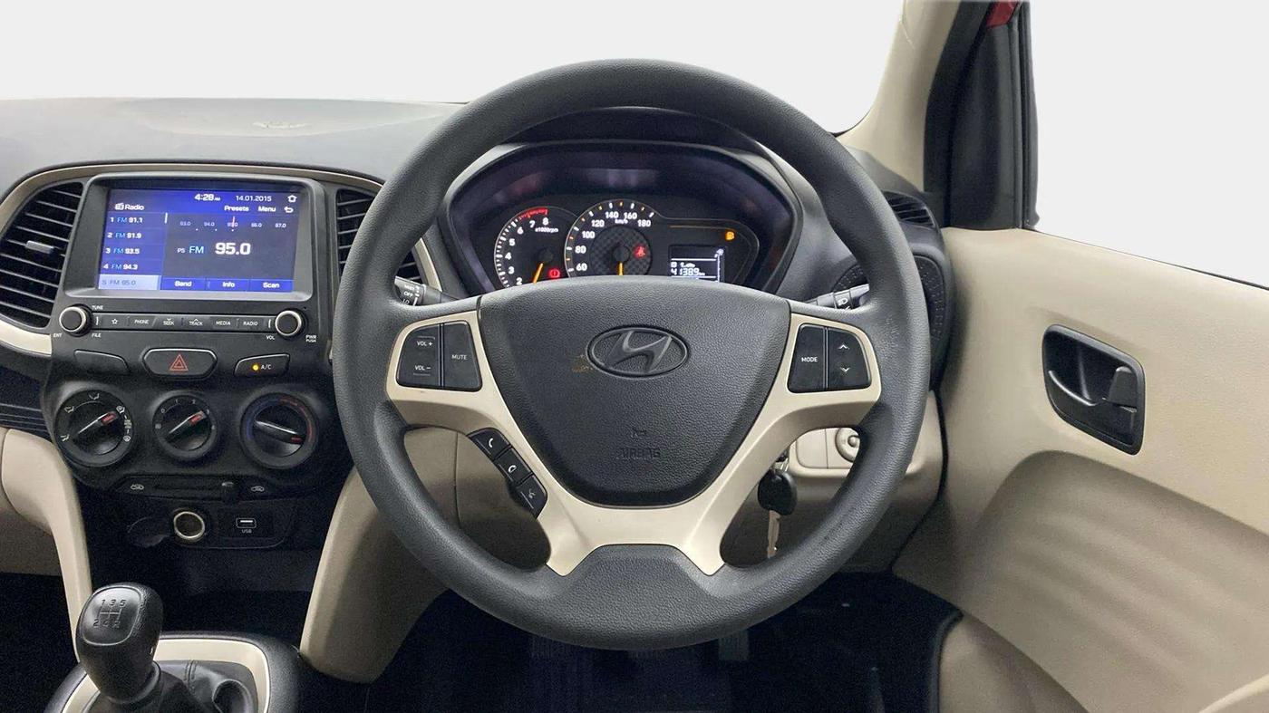 2020 Hyundai NEW SANTRO SPORTZ MT, Petrol, Manual, 24,423 km, Steering Wheel Close Up