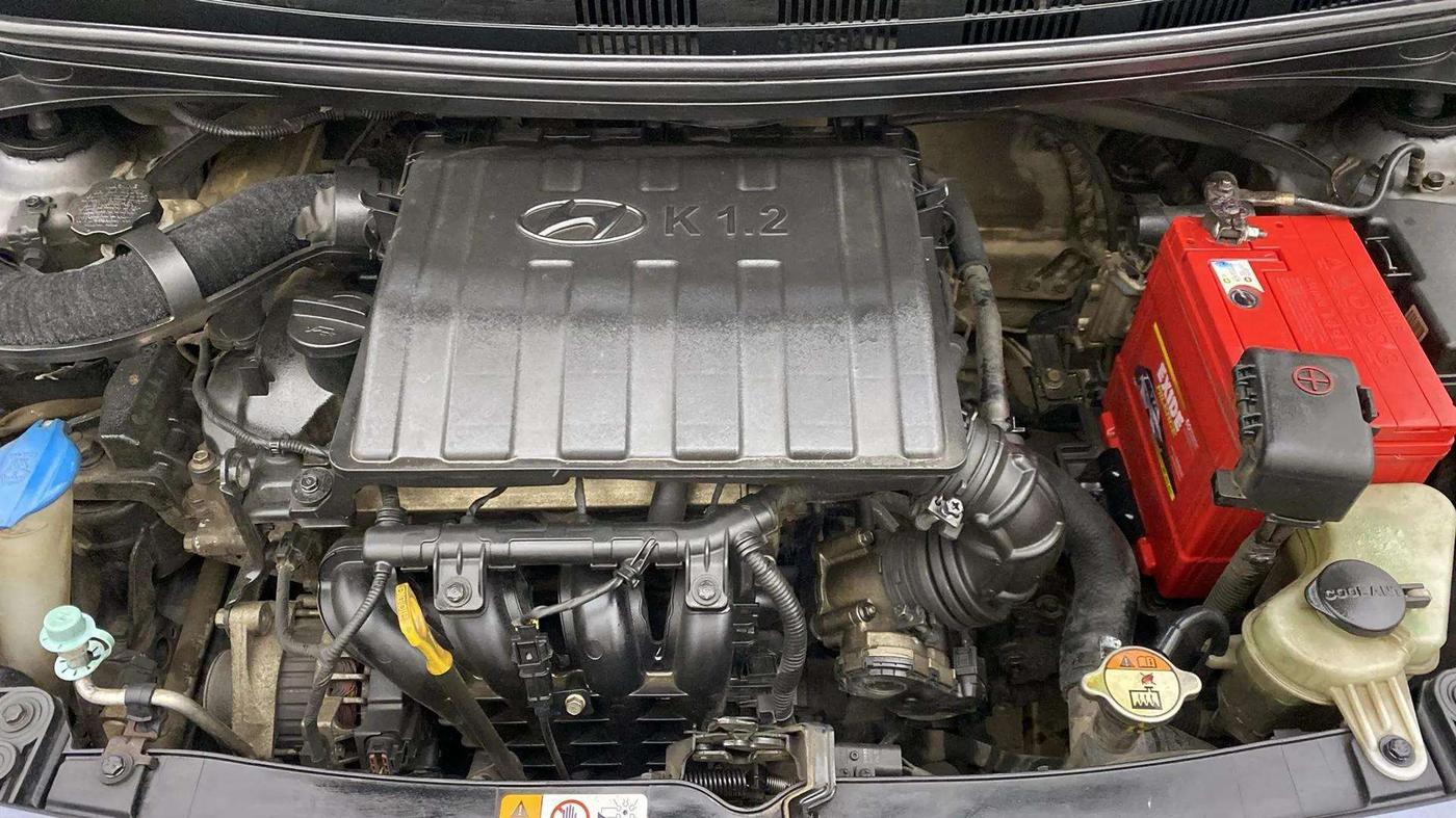 2014 Hyundai Xcent SX 1.2, Petrol, Manual, 37,561 km, Engine View