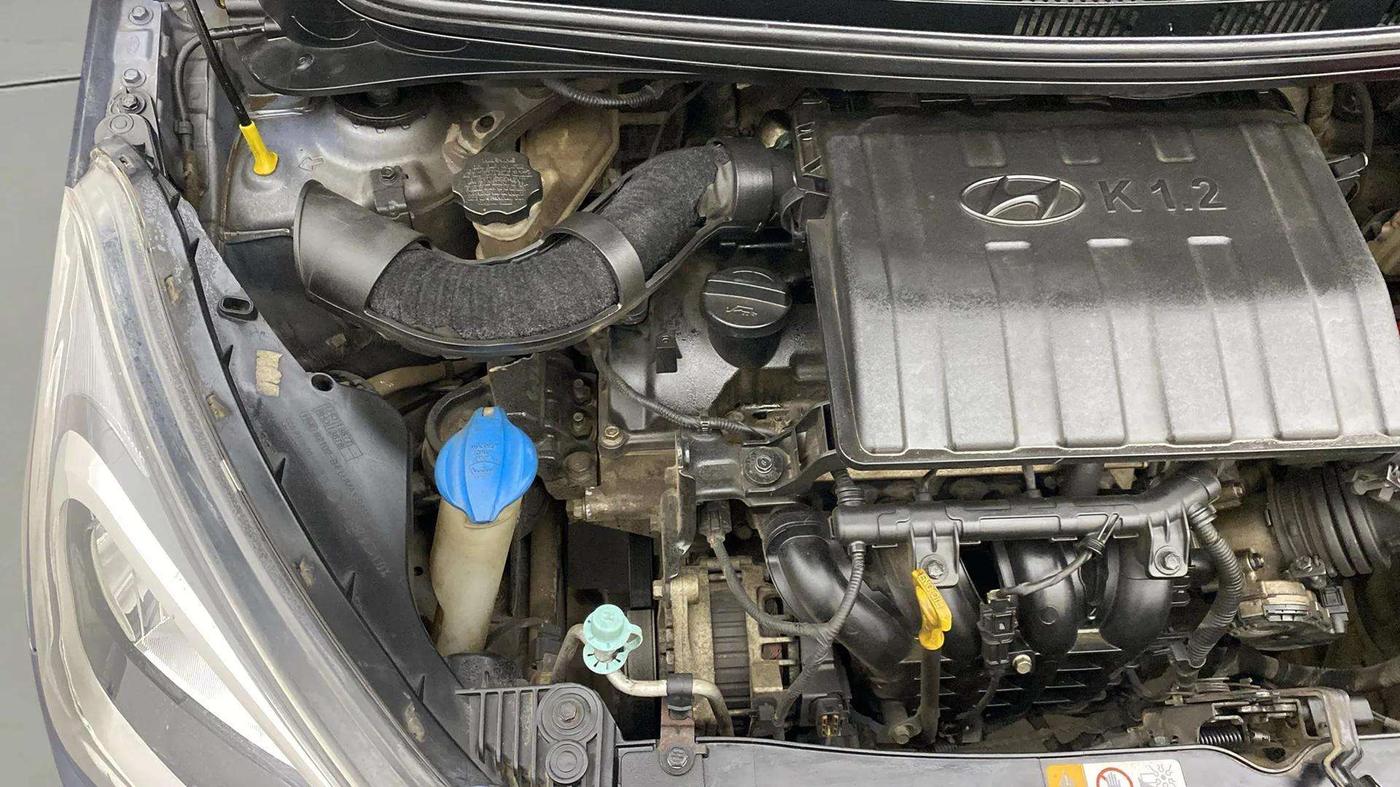 2014 Hyundai Xcent SX 1.2, Petrol, Manual, 37,561 km, Engine View - Right