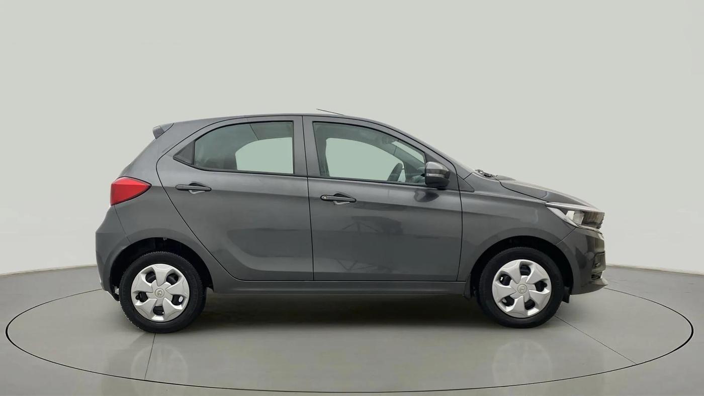 2021 Tata Tiago XT PETROL, Petrol, Manual, 14,141 km, Right Side View
