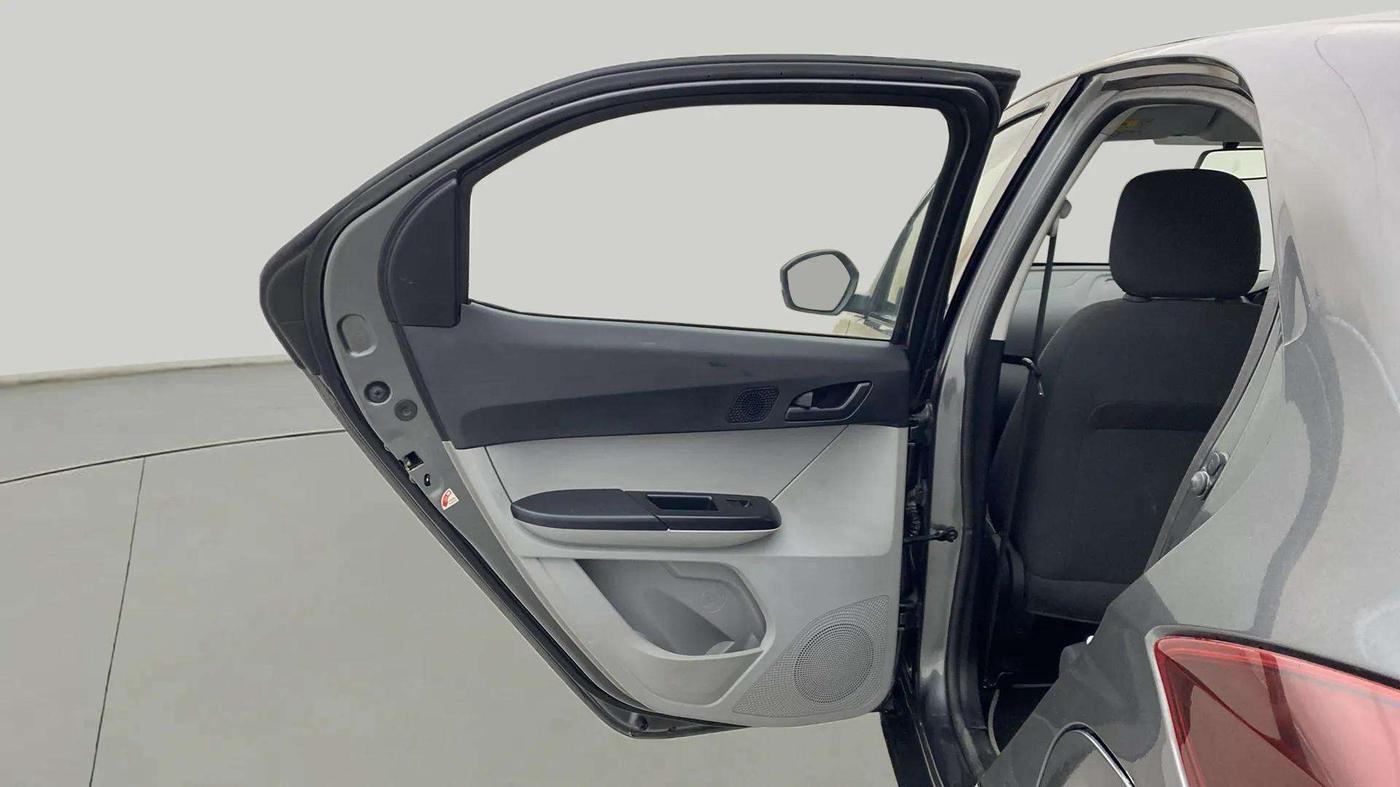 2021 Tata Tiago XT PETROL, Petrol, Manual, 14,141 km, LHS Rear Door