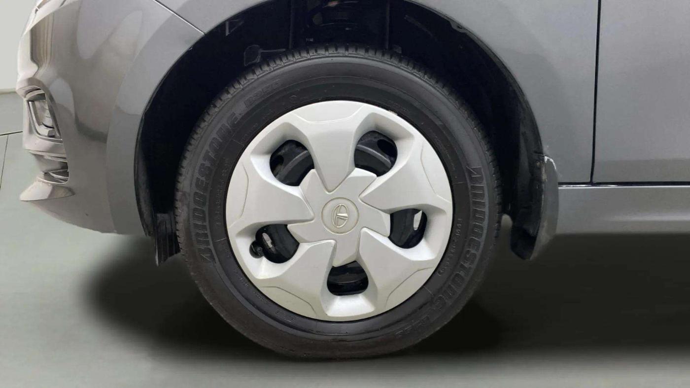 2021 Tata Tiago XT PETROL, Petrol, Manual, 14,141 km, Left Front Wheel