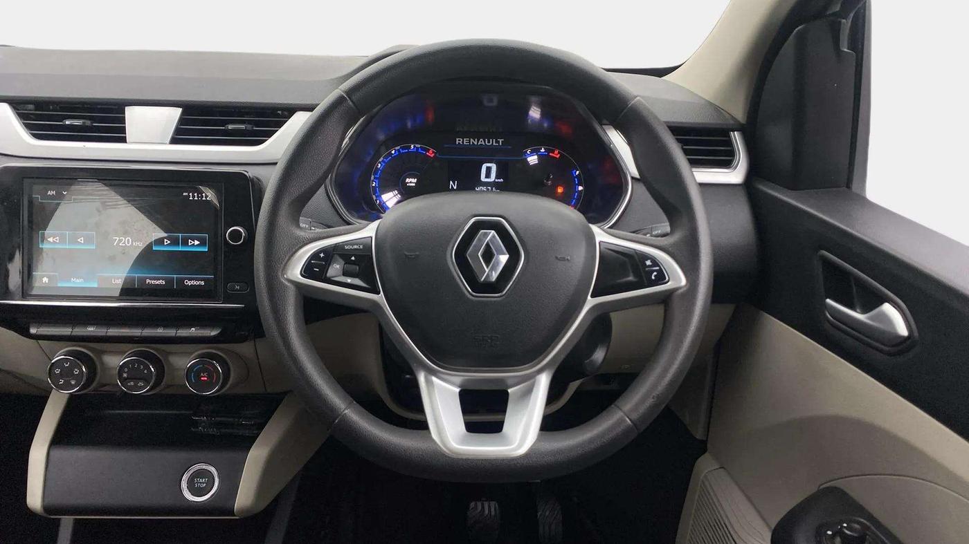 2023 Renault TRIBER RXZ AMT DUAL TONE, Petrol, Automatic, 40,674 km, Steering Wheel Close Up