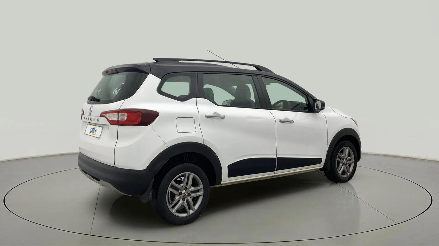 2023 Renault TRIBER RXZ AMT DUAL TONE, Petrol, Automatic, 40,674 km, Right Back Diagonal