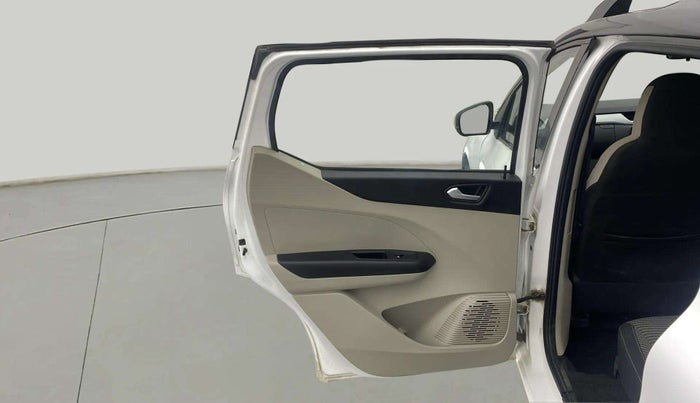 2023 Renault TRIBER RXZ AMT DUAL TONE, Petrol, Automatic, 40,571 km, LHS Rear Door