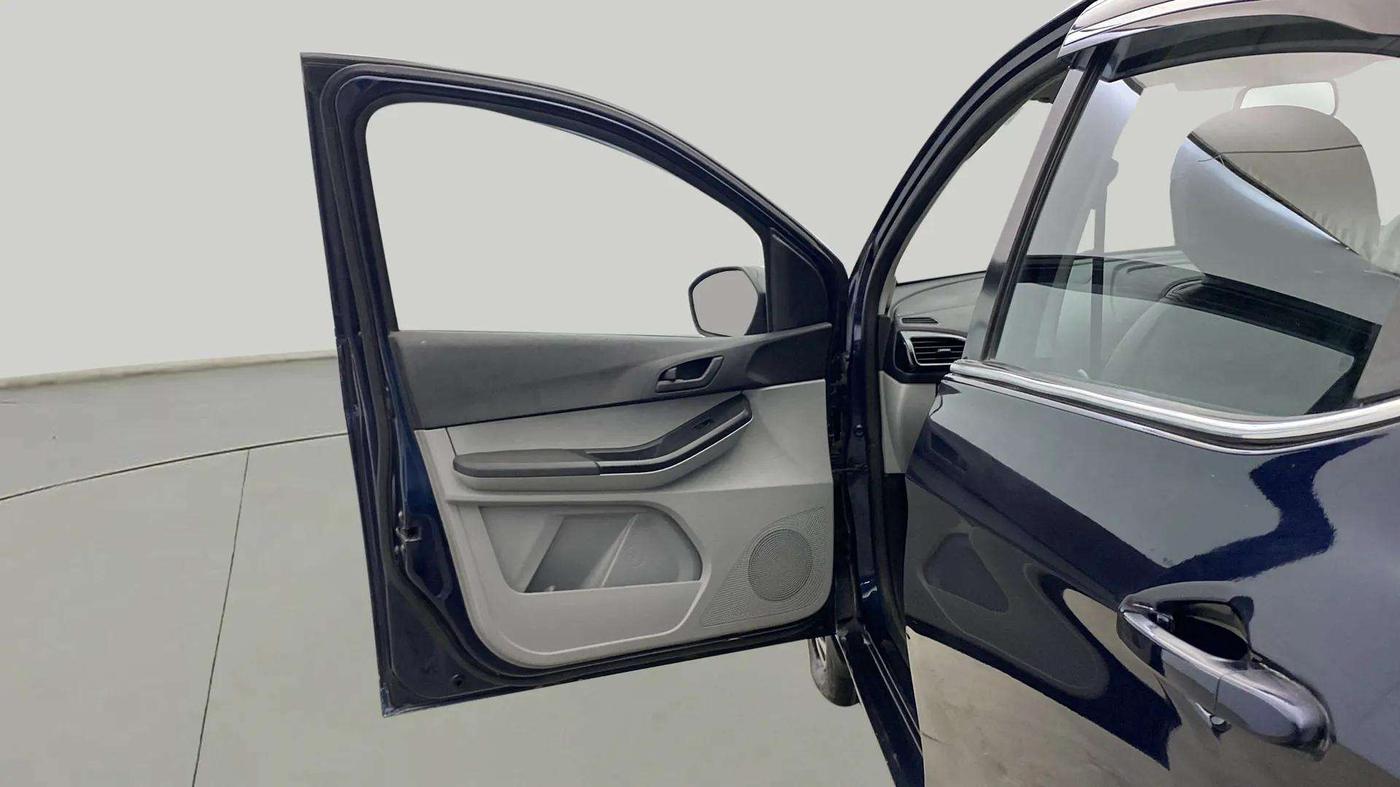 2022 Tata Tiago XT PETROL, Petrol, Manual, 23,917 km, LHS Front Door