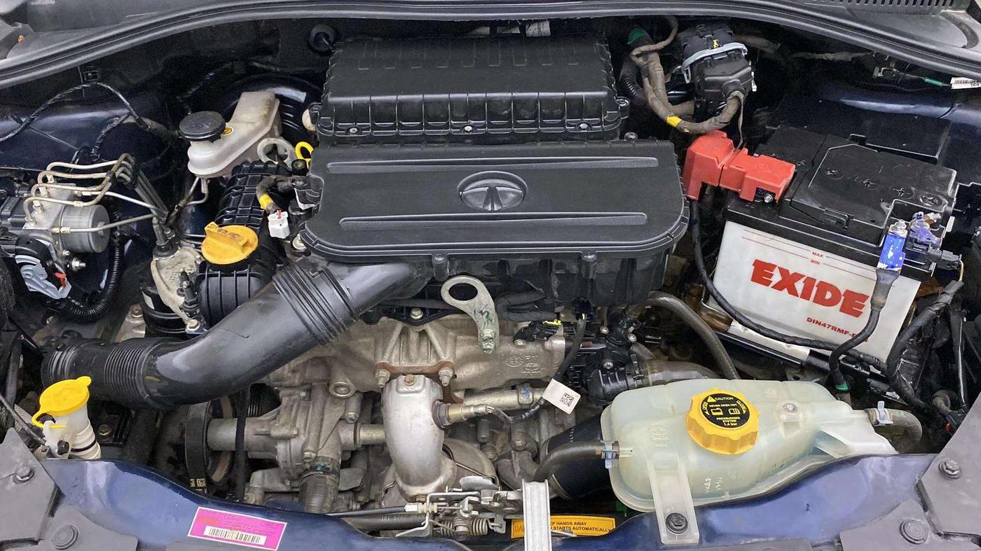 2022 Tata Tiago XT PETROL, Petrol, Manual, 23,917 km, Engine View