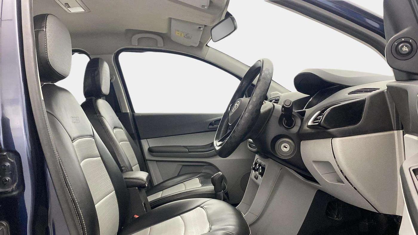 2022 Tata Tiago XT PETROL, Petrol, Manual, 23,917 km, Right Side Front Door Cabin