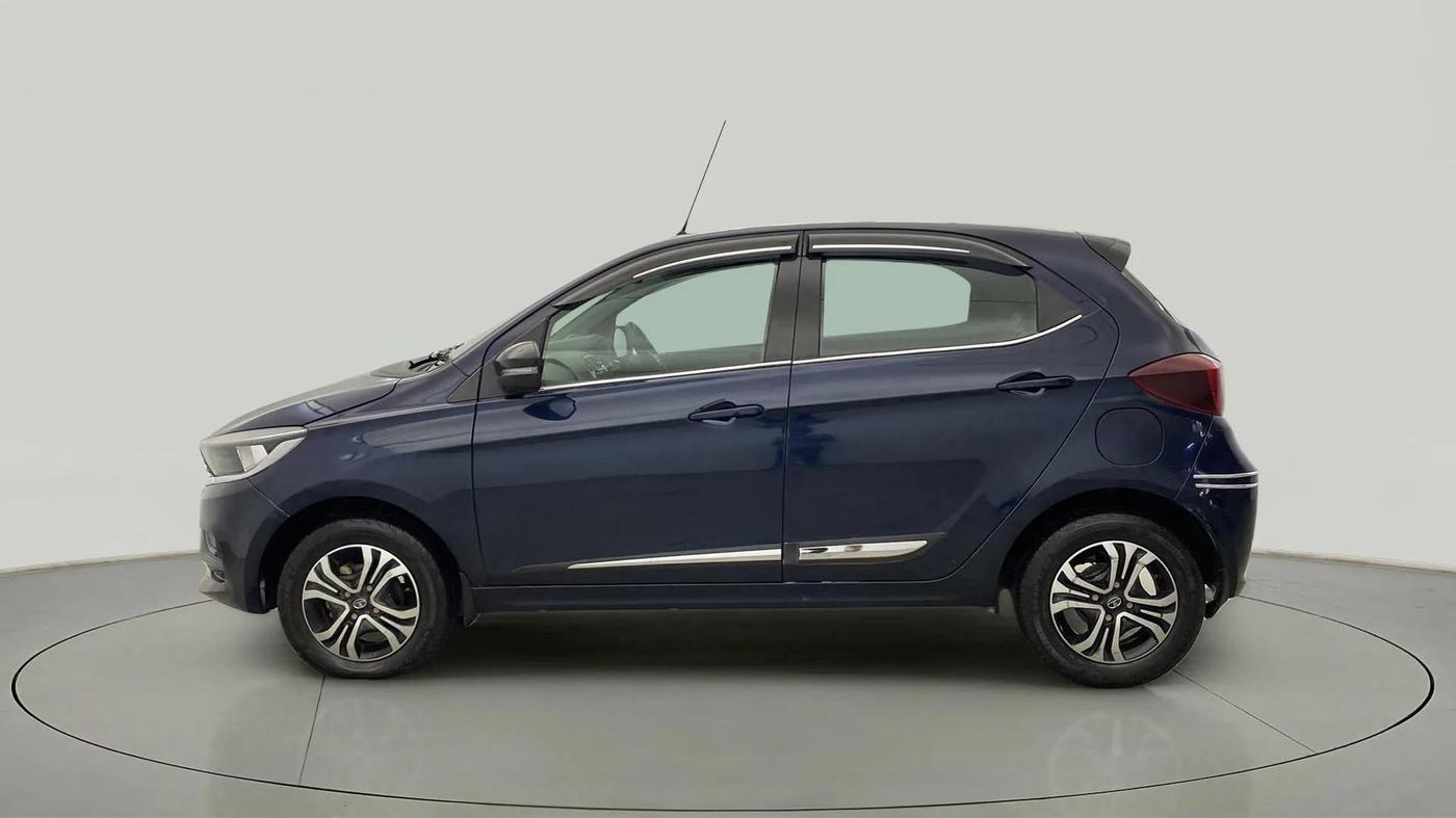 2022 Tata Tiago XT PETROL, Petrol, Manual, 23,917 km, Left Side