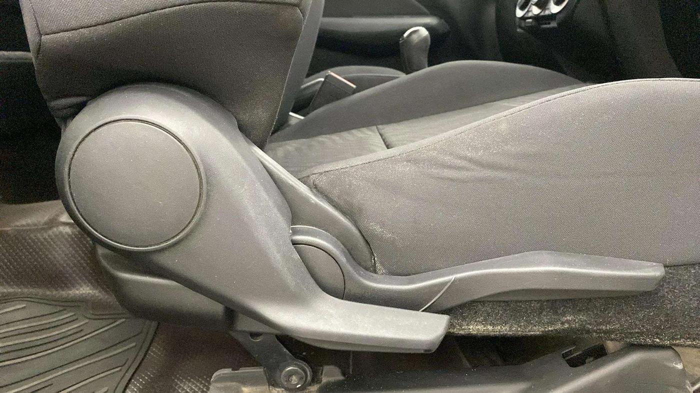 2018 Maruti Swift VXI, Petrol, Manual, 58,997 km, Driver Side Adjustment Panel