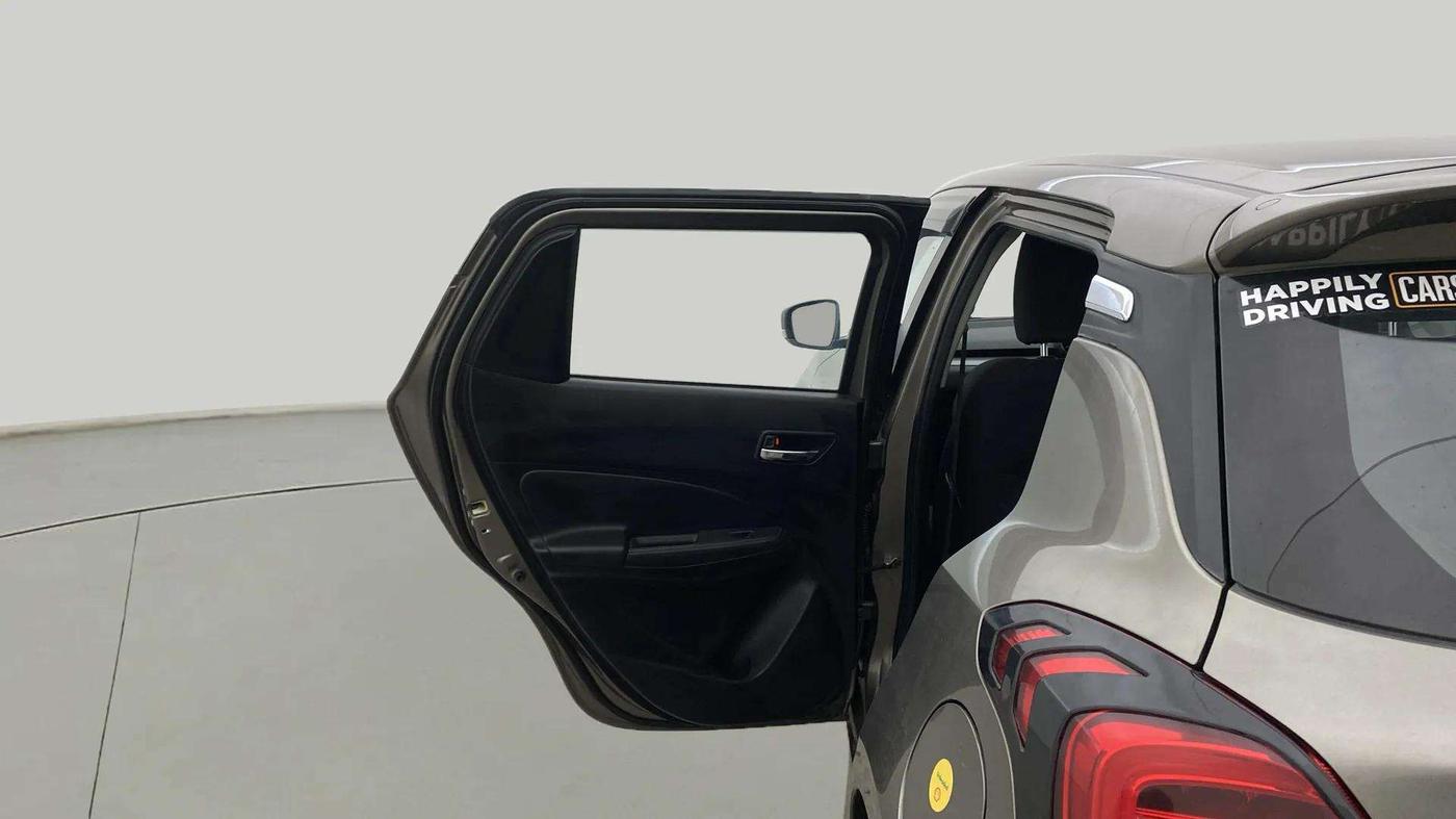 2018 Maruti Swift VXI, Petrol, Manual, 58,997 km, LHS Rear Door
