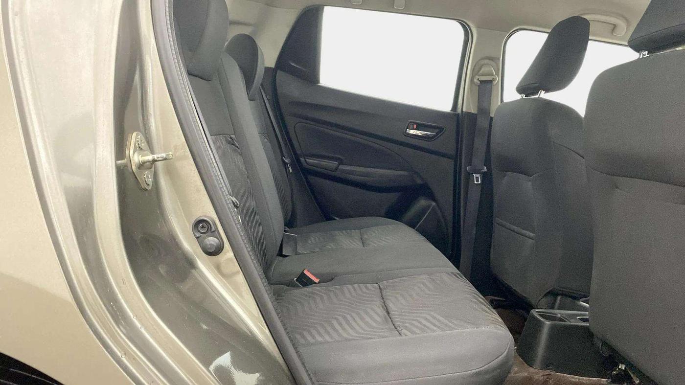 2018 Maruti Swift VXI, Petrol, Manual, 58,997 km, Right Side Rear Door Cabin