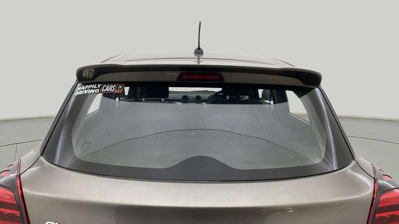 2018 Maruti Swift VXI, Petrol, Manual, 58,997 km, Rear Windshield