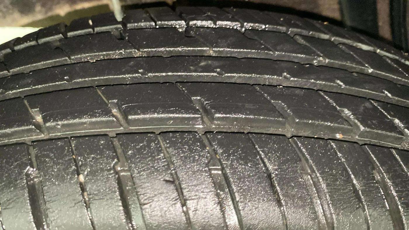 2017 Renault Kwid RXT 1.0, Petrol, Manual, 32,726 km, Right Rear Tyre Tread