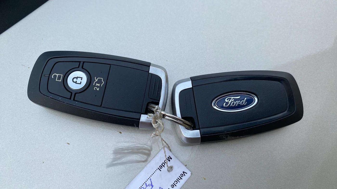 2021 Ford FREESTYLE TITANIUM PLUS 1.2 PETROL, Petrol, Manual, 18,421 km, Key Close Up
