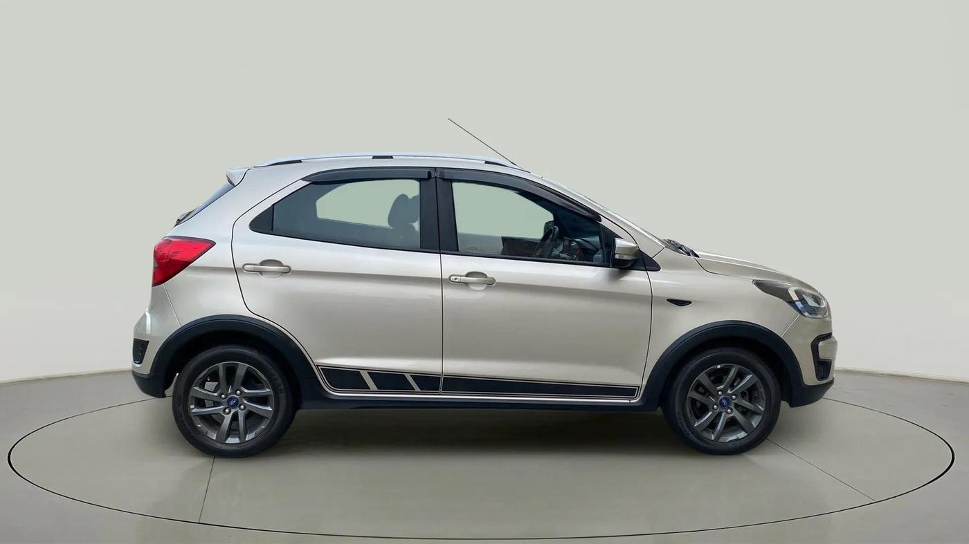 2021 Ford FREESTYLE TITANIUM PLUS 1.2 PETROL, Petrol, Manual, 18,421 km, Right Side View