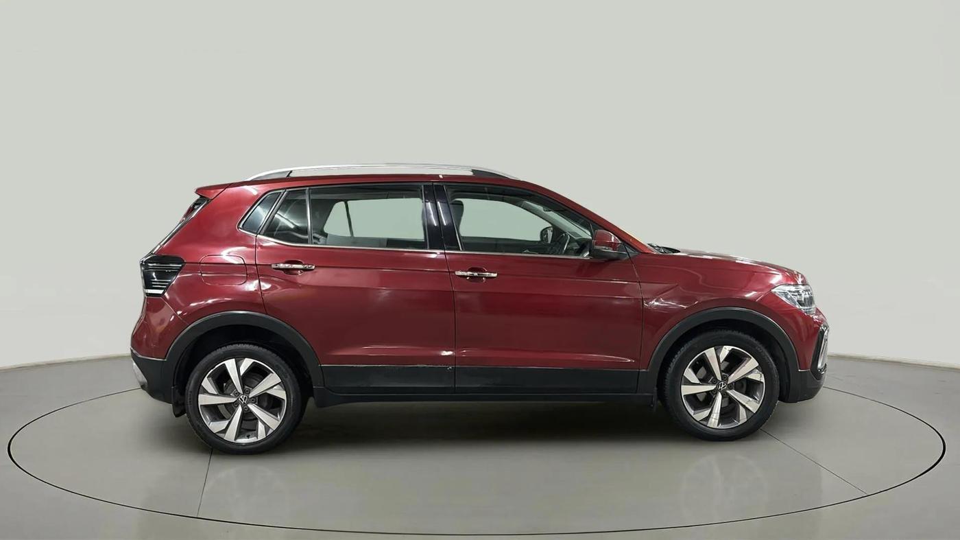 2022 Volkswagen TAIGUN TOPLINE 1.0 TSI AT, Petrol, Automatic, 35,611 km, Right Side View