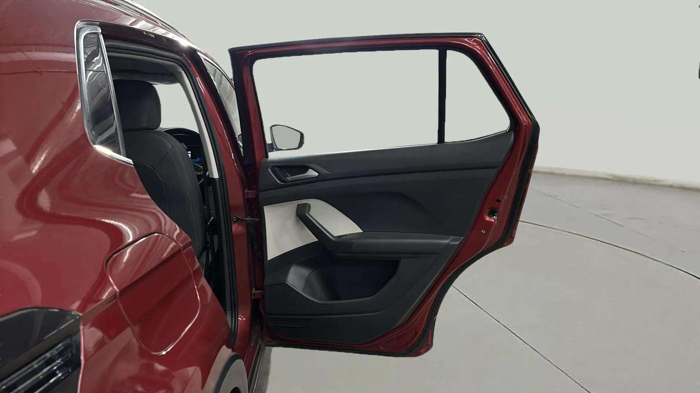 2022 Volkswagen TAIGUN TOPLINE 1.0 TSI AT, Petrol, Automatic, 35,611 km, RHS Rear Door