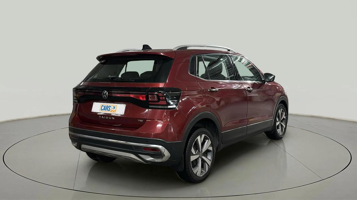 2022 Volkswagen TAIGUN TOPLINE 1.0 TSI AT, Petrol, Automatic, 35,611 km, Right Back Diagonal